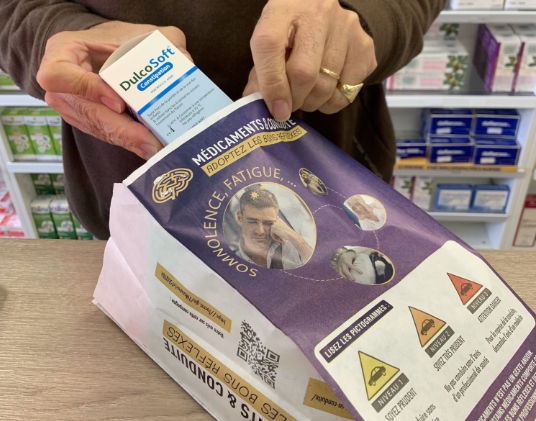 Support publicitaire DIFFMEDIA diffusé dans un commerce partenaire